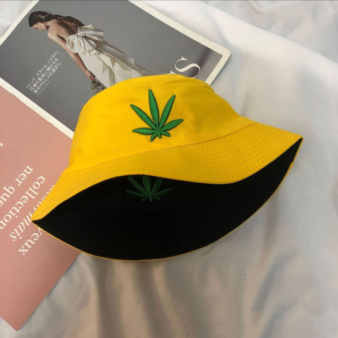 Maple Leaf Double-side Bucket Hat