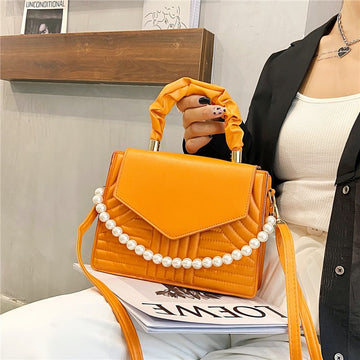 Retro Pearl One-shoulder Bag
